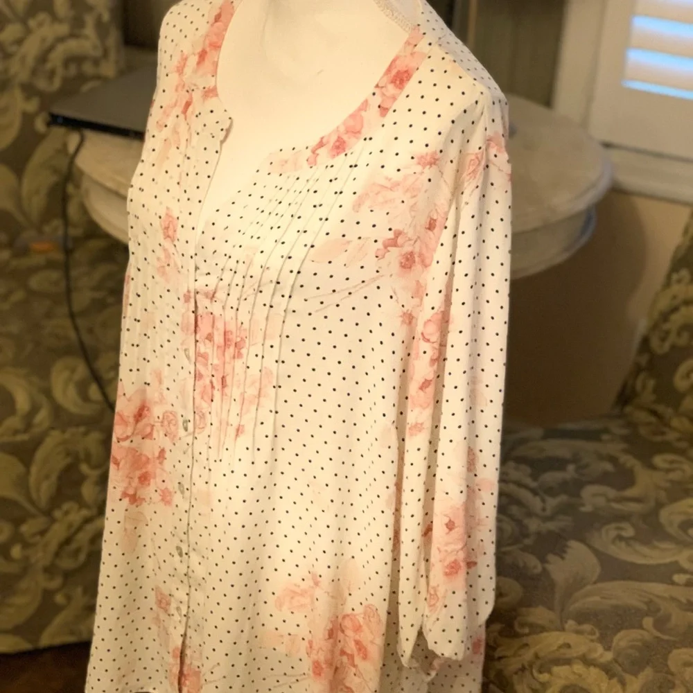 Three-quarter length sleeve blouse/top- size 2x - Picture 5 of 9